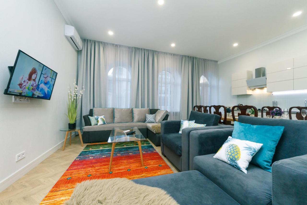 V&v Luxury Apartment Kyiv